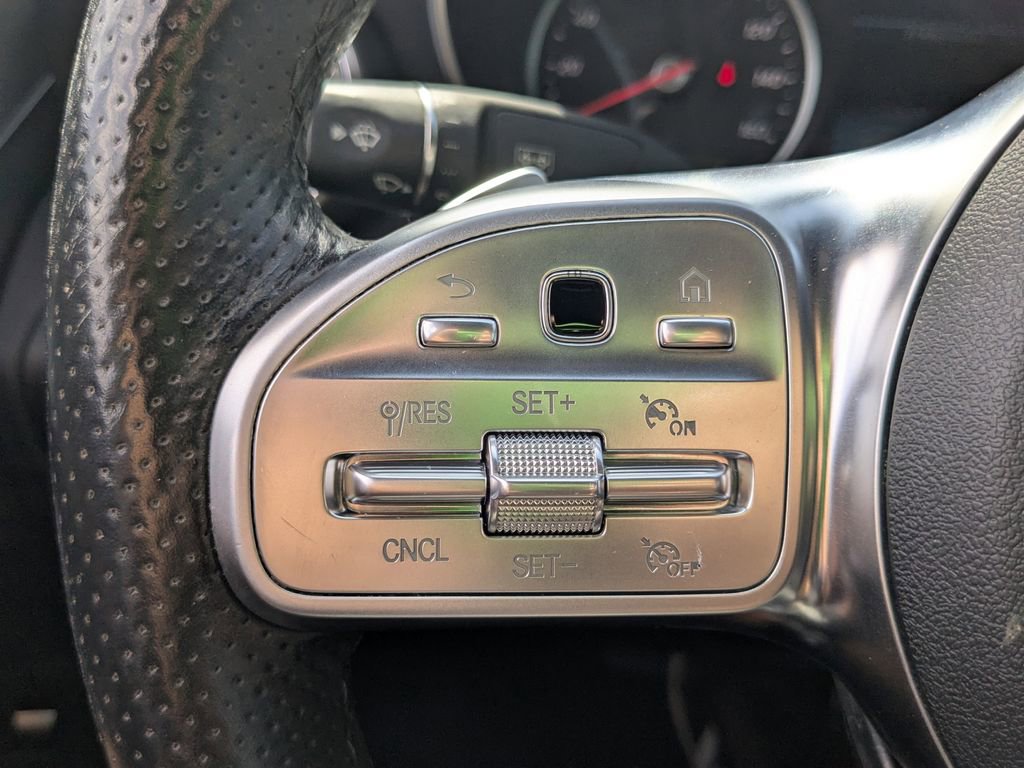 Used 2019 Mercedes-Benz C 300 Sedan image 23