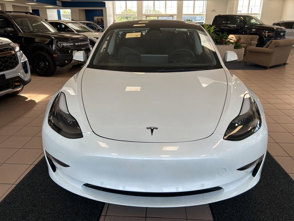 Used 2022 Tesla Model 3 Long Range AWD/4WD image 7