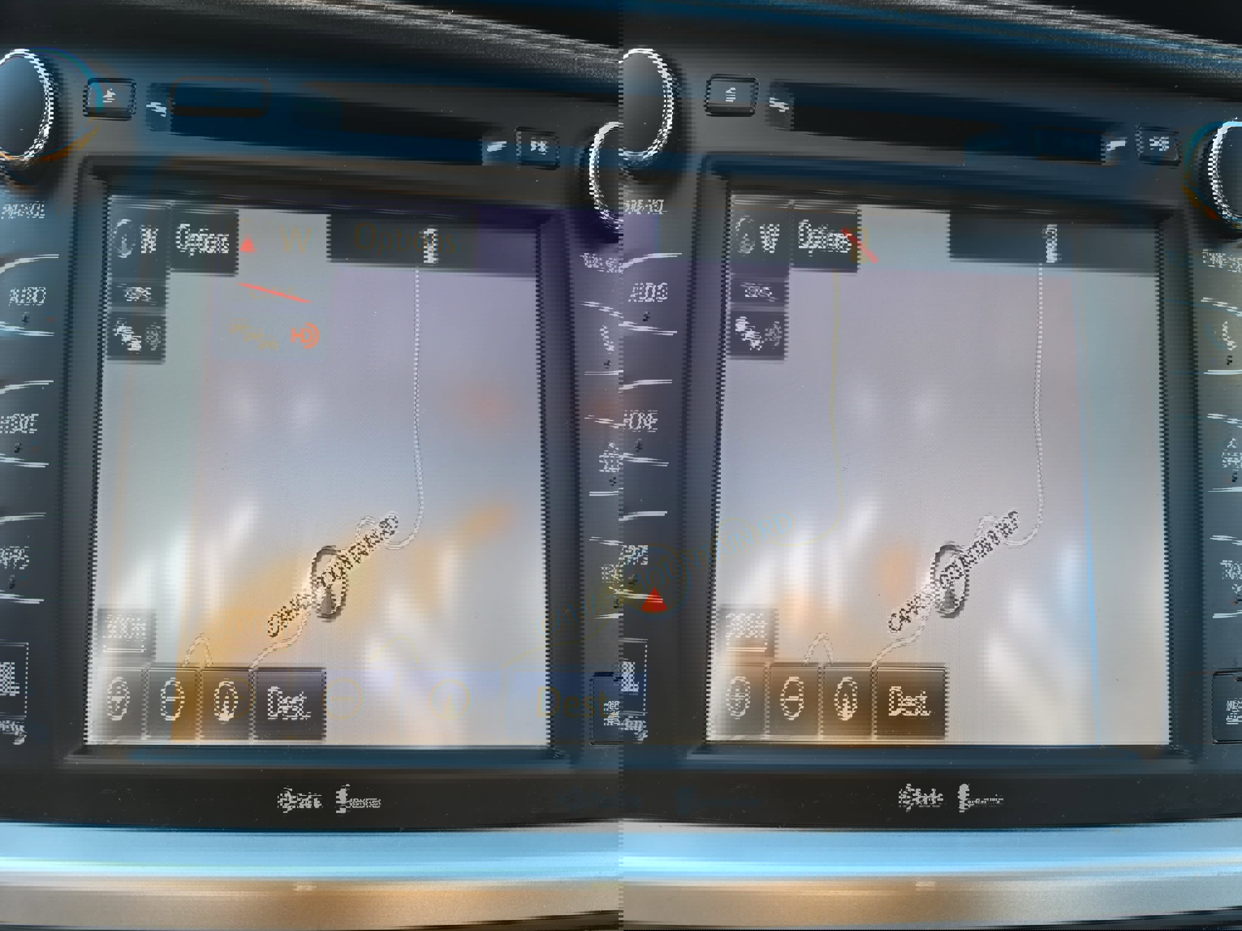 Used 2014 Toyota Highlander Limited image 24