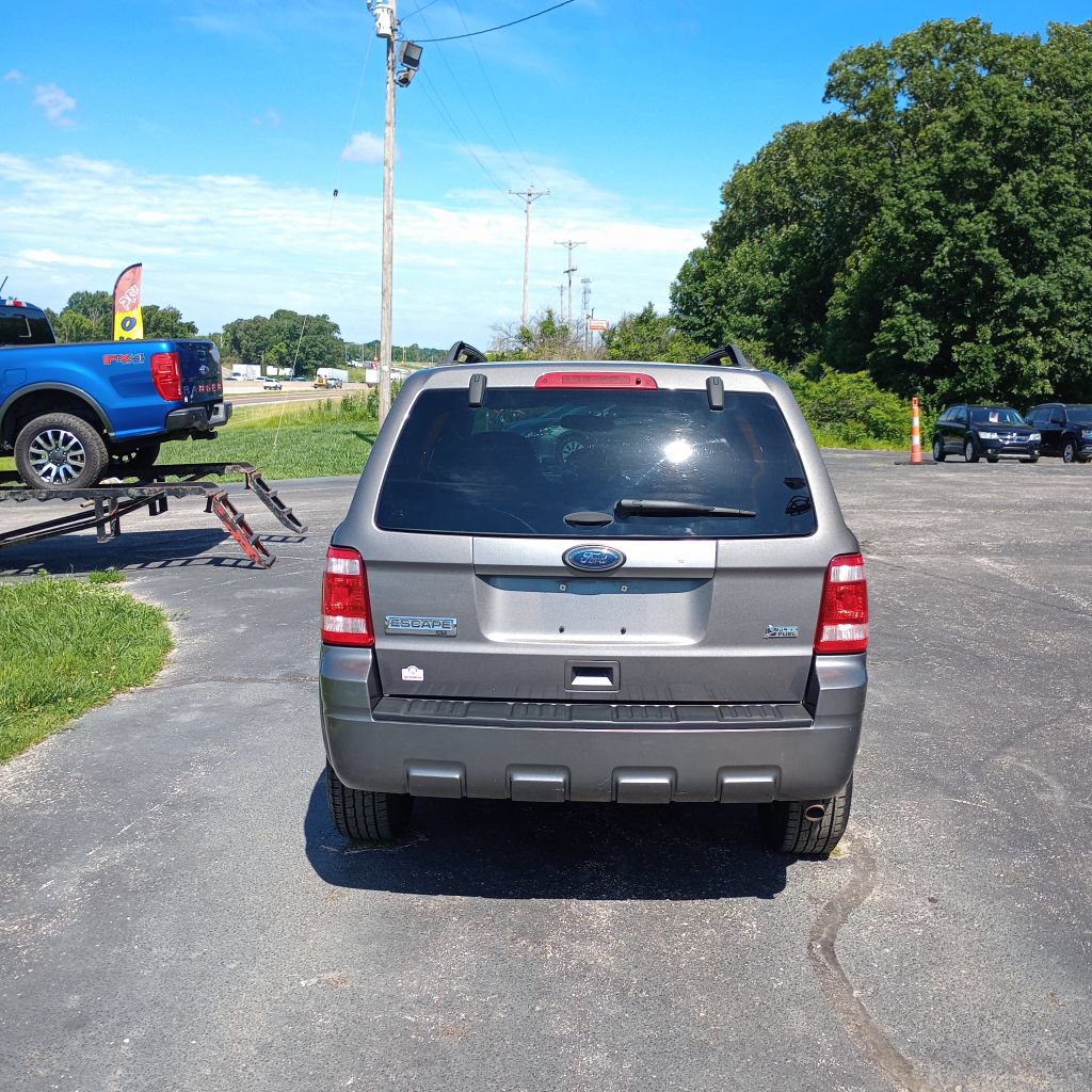 Used 2012 Ford Escape XLT AWD/4WD image 4