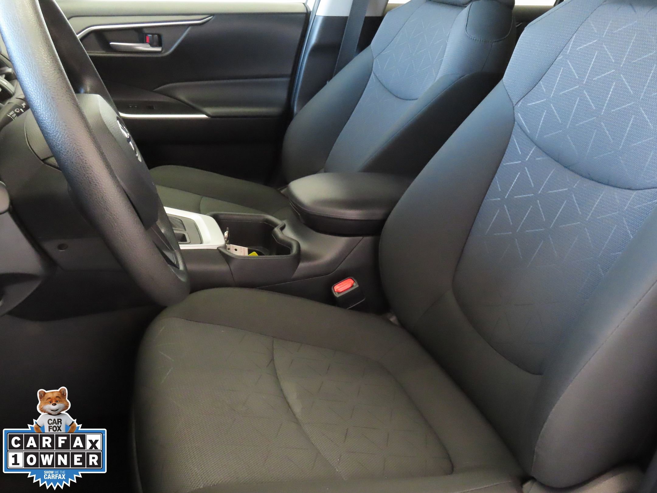 Used 2024 Toyota RAV4 XLE image 12