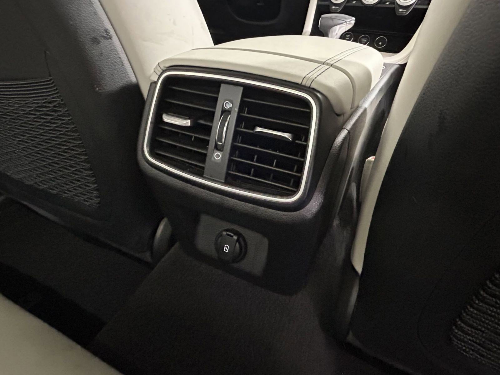 Used 2023 Genesis G70 3.3T w/ Sport Prestige Package image 15