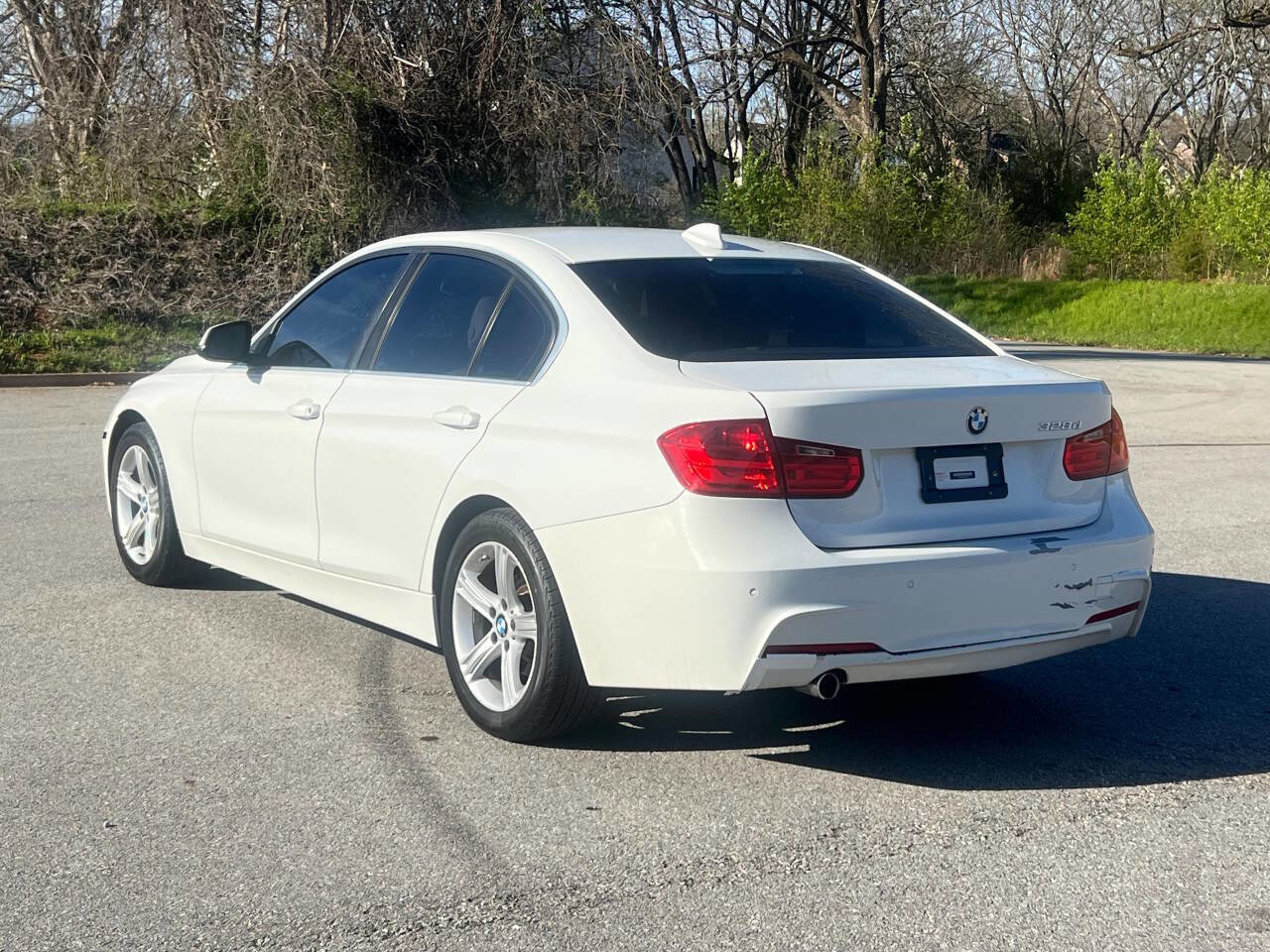Used 2015 BMW 328d Sedan image 21