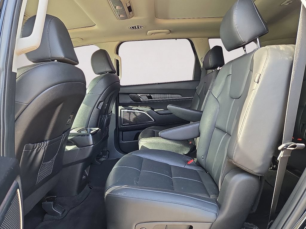 Used 2023 Kia Telluride SX FWD image 15