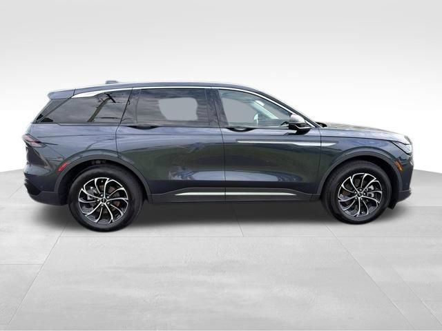 Certified 2024 Lincoln Nautilus Premier AWD/4WD image 9