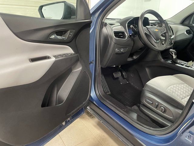 Used 2024 Chevrolet Equinox LS w/ LS Convenience Package AWD/4WD image 10