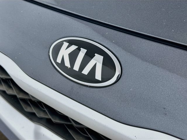 Used 2021 Kia Forte LXS FWD image 28
