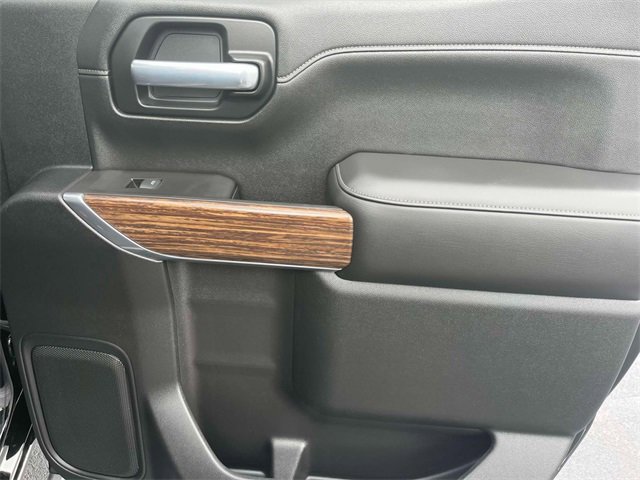 Used 2021 Chevrolet Silverado 1500 High Country w/ Technology Package image 20