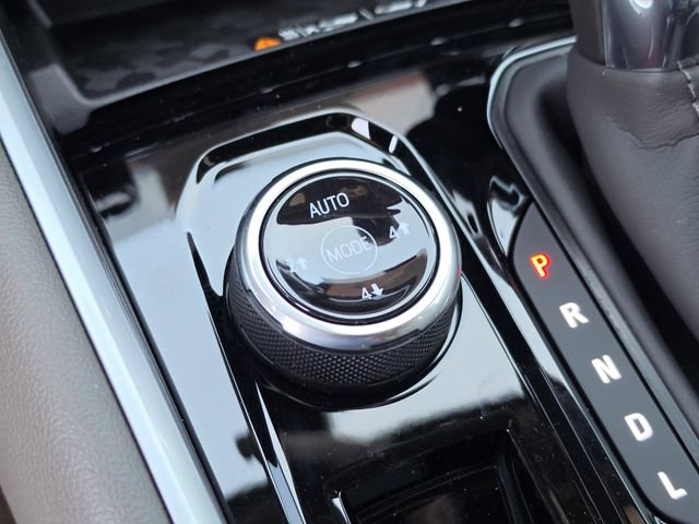 New 2026 Chevrolet Colorado ZR2 w/ ZR2 Bison Edition AWD/4WD image 29
