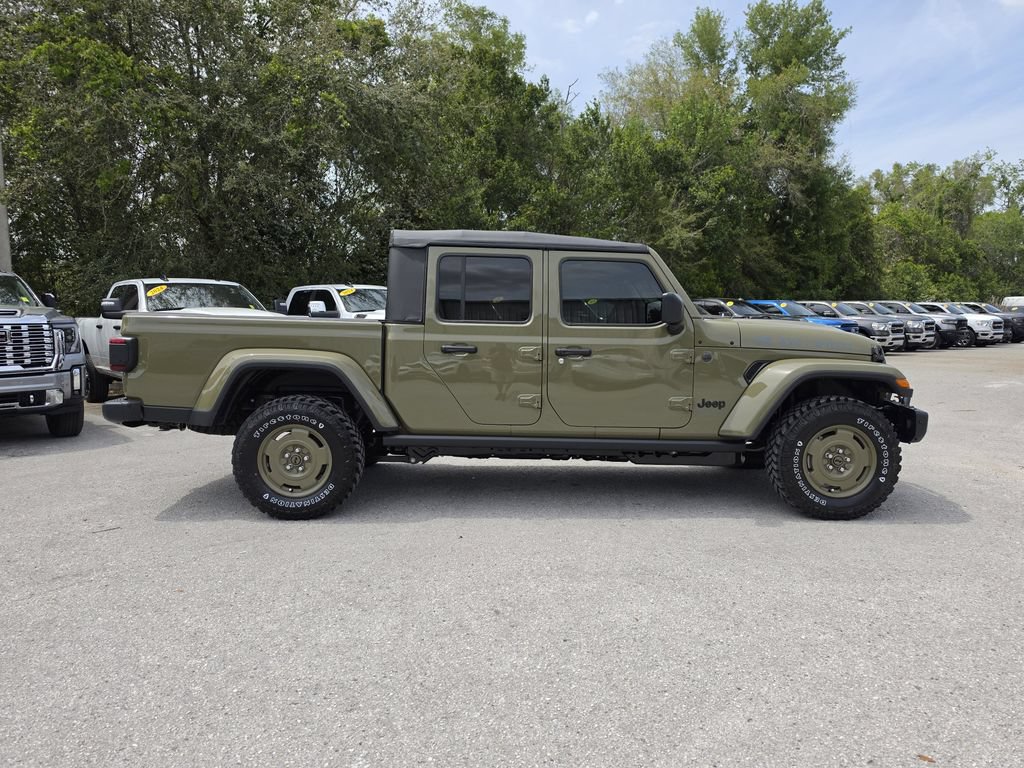 New 2026 Jeep Gladiator Willys AWD/4WD image 3