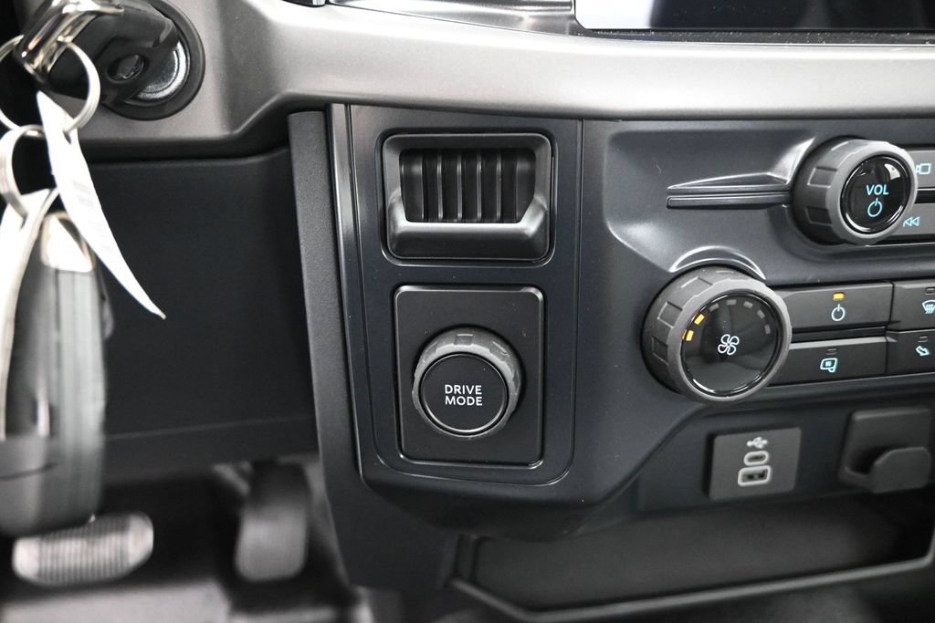 New 2026 Ford F150 XL RWD image 14