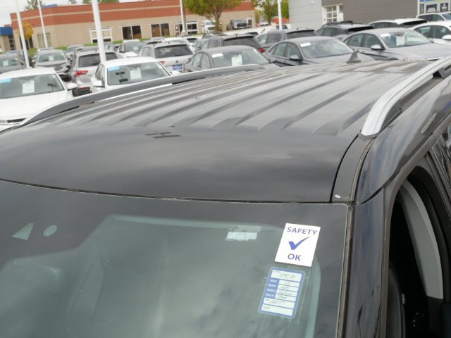 Used 2023 Ford Explorer Limited AWD/4WD image 11