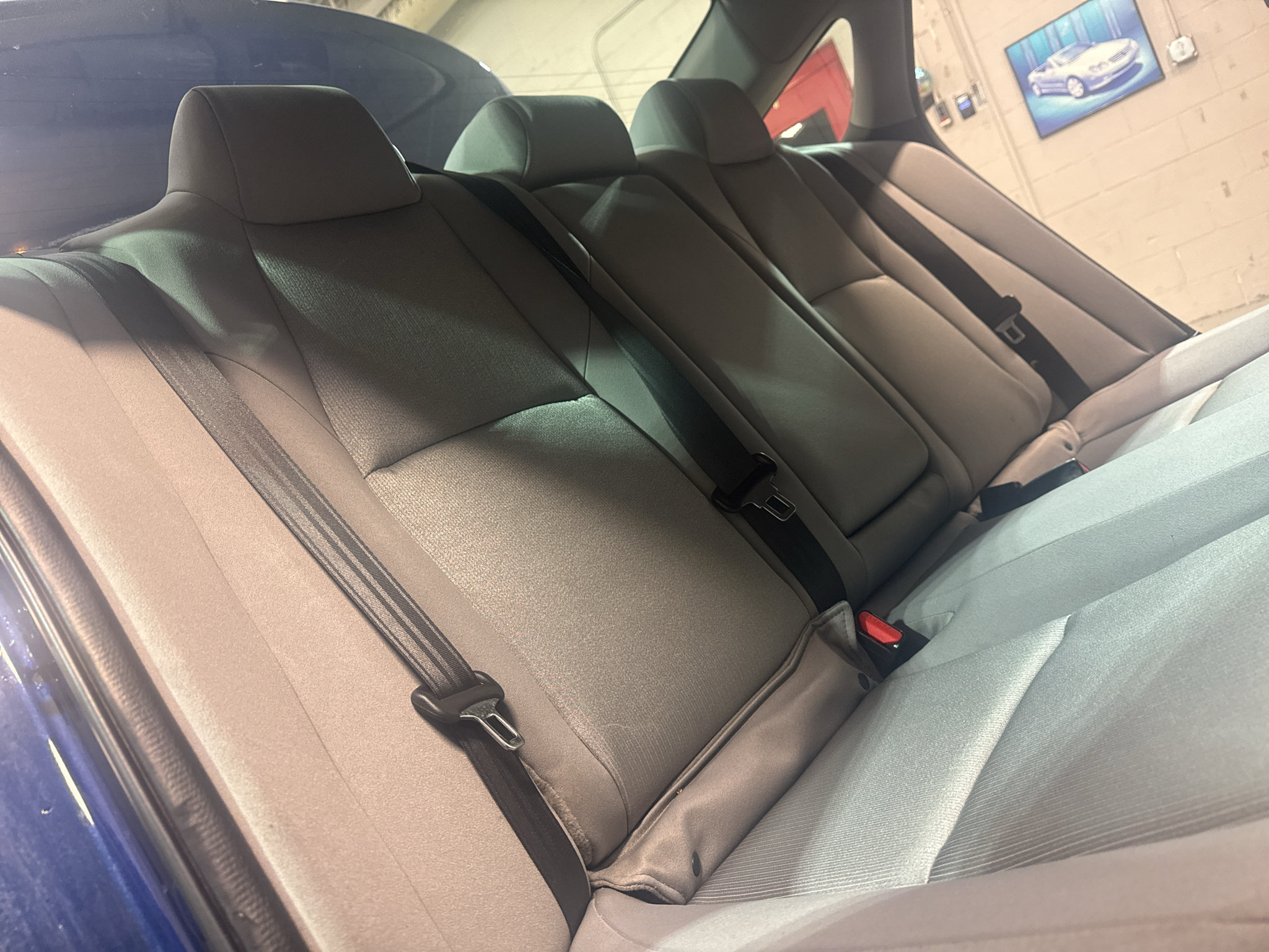 Used 2018 Honda Accord LX image 29
