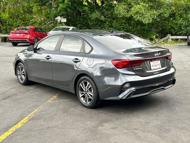 Used 2023 Kia Forte LXS w/ LXS Technology Package FWD image 5