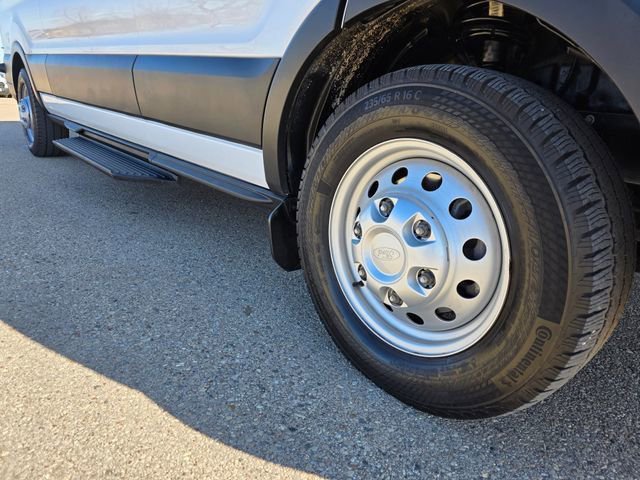 Used 2024 Ford Transit 350 XLT image 36