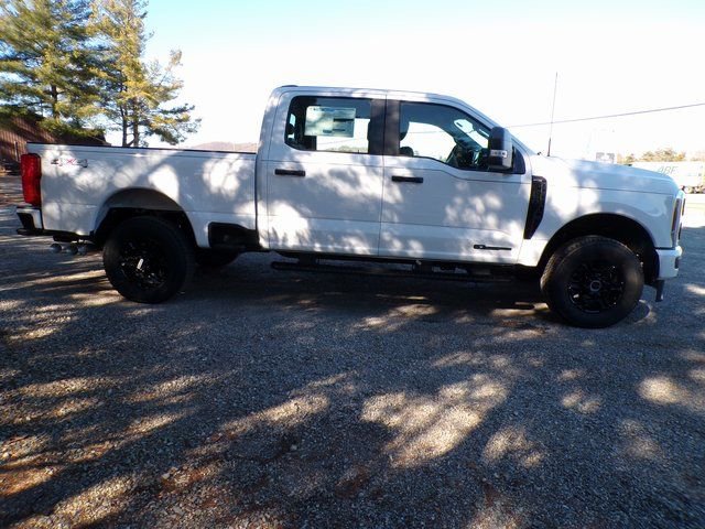 New 2026 Ford F250 XL w/ STX Appearance Package AWD/4WD image 5