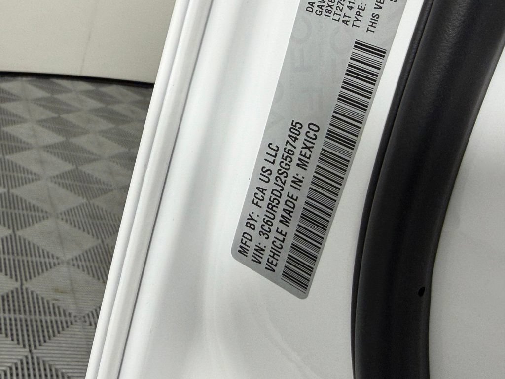 Used 2025 RAM 2500 Big Horn AWD/4WD image 34