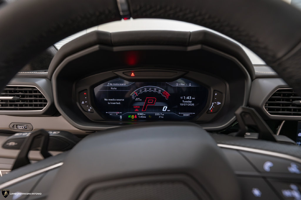 Used 2024 Lamborghini Urus S AWD/4WD image 46