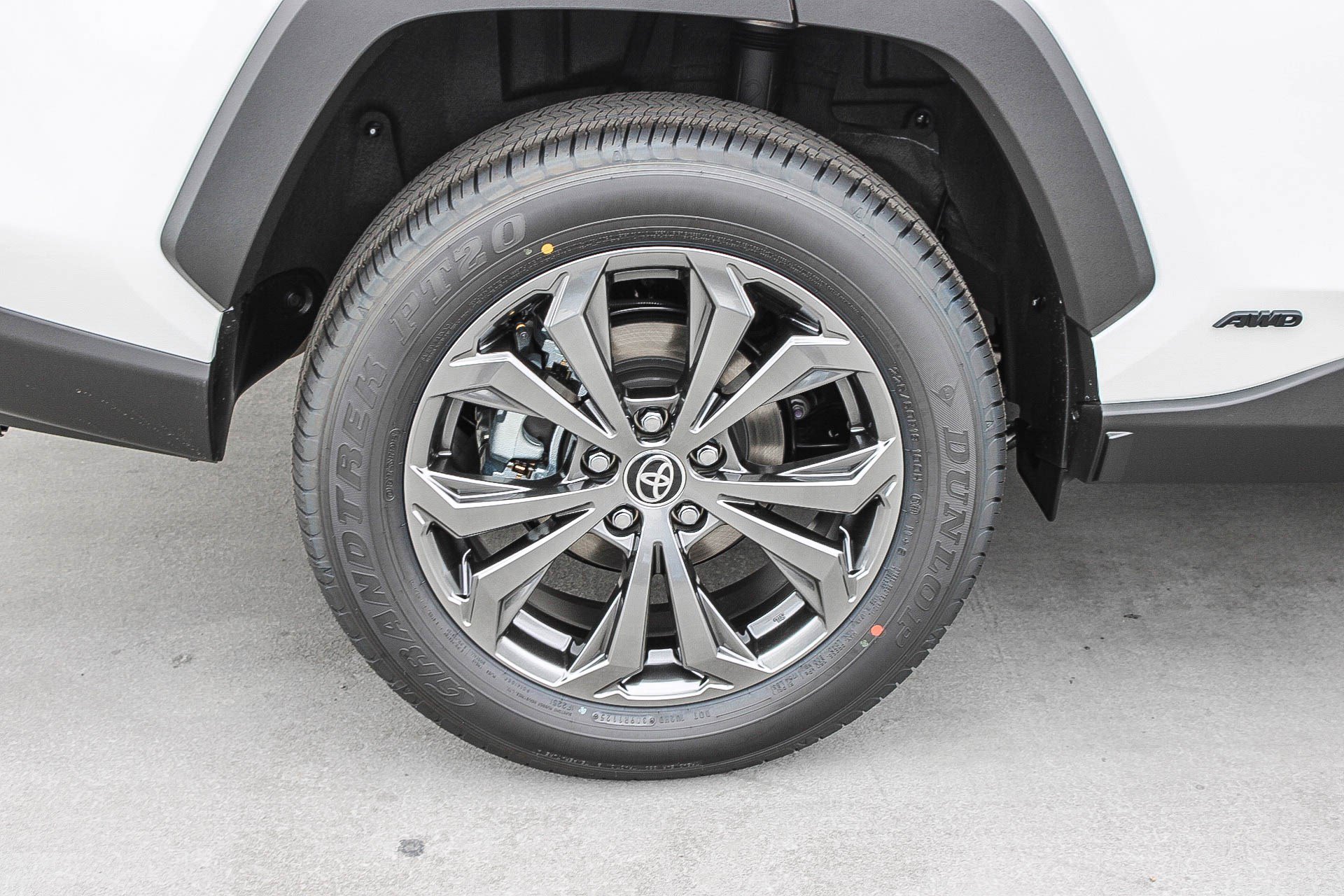 New 2025 Toyota RAV4 Limited image 12