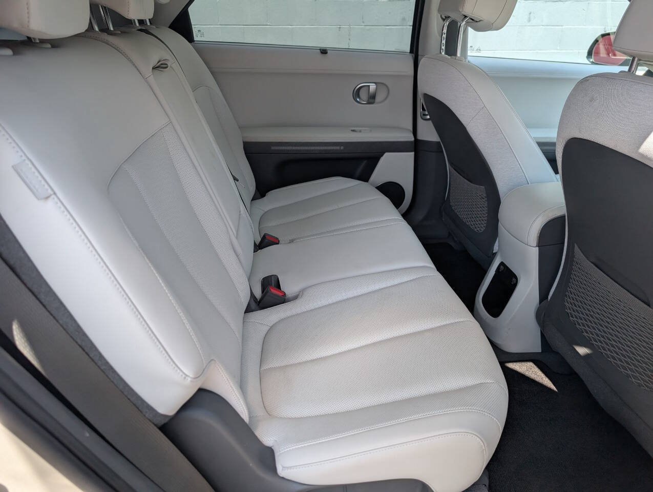 Used 2024 Hyundai Ioniq 5 Limited AWD/4WD image 9