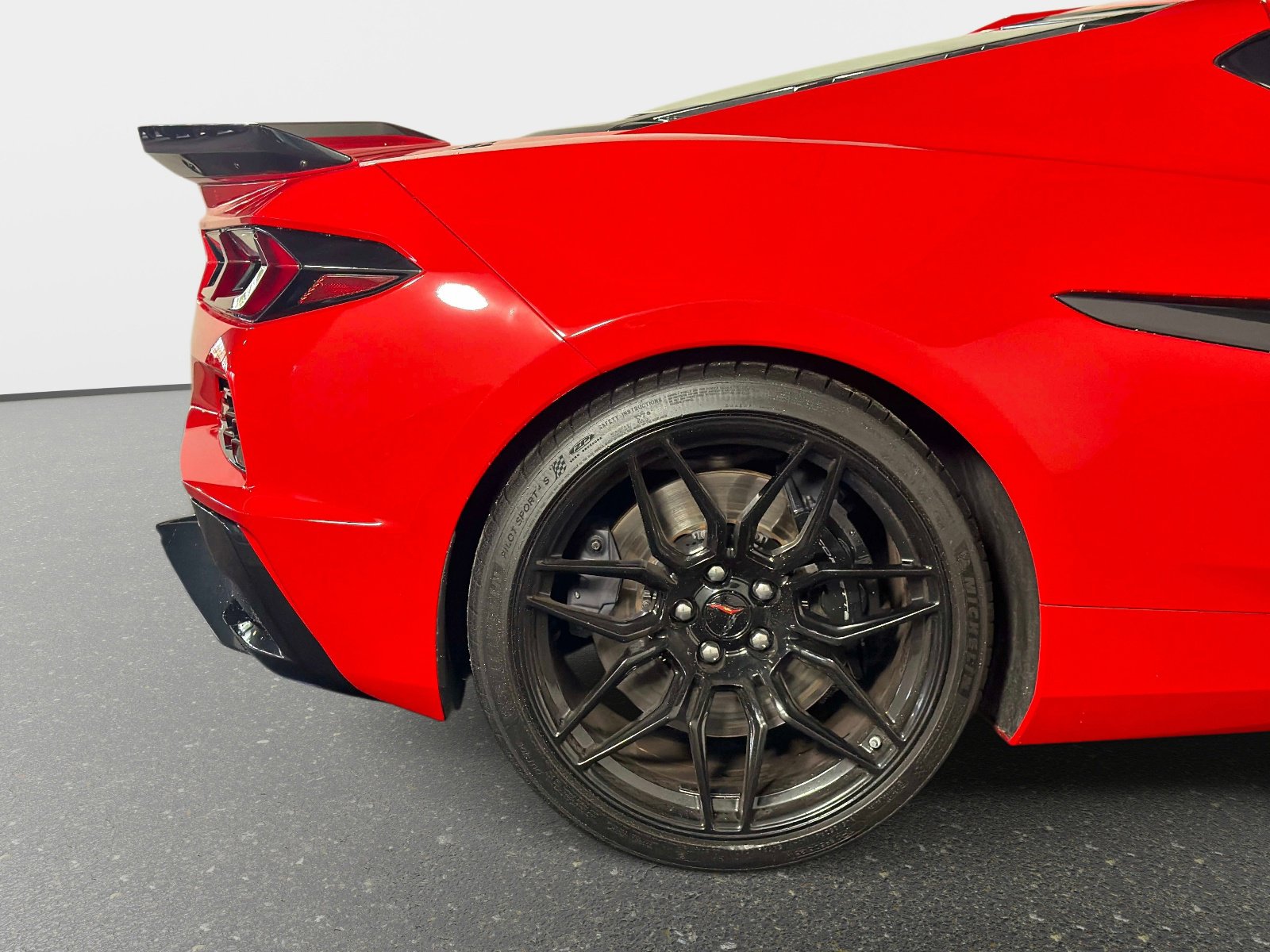 Used 2024 Chevrolet Corvette Z06 w/ Battery Protection Package image 20