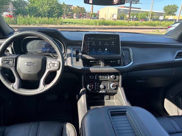 Used 2024 Chevrolet Tahoe RST w/ Luxury Package AWD/4WD image 13