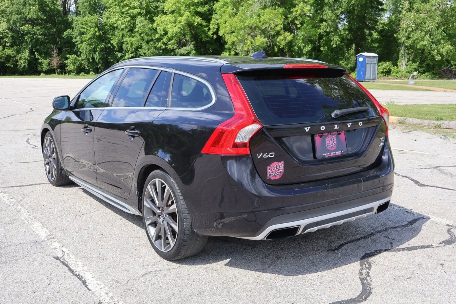 Used 2015 Volvo V60 T5 Premier Plus AWD/4WD image 8