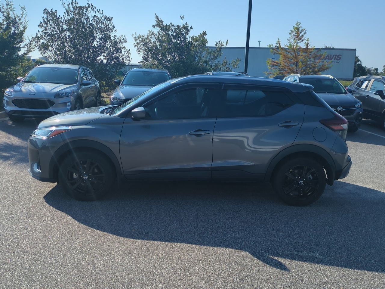 Certified 2021 Nissan Kicks SV FWD image 7