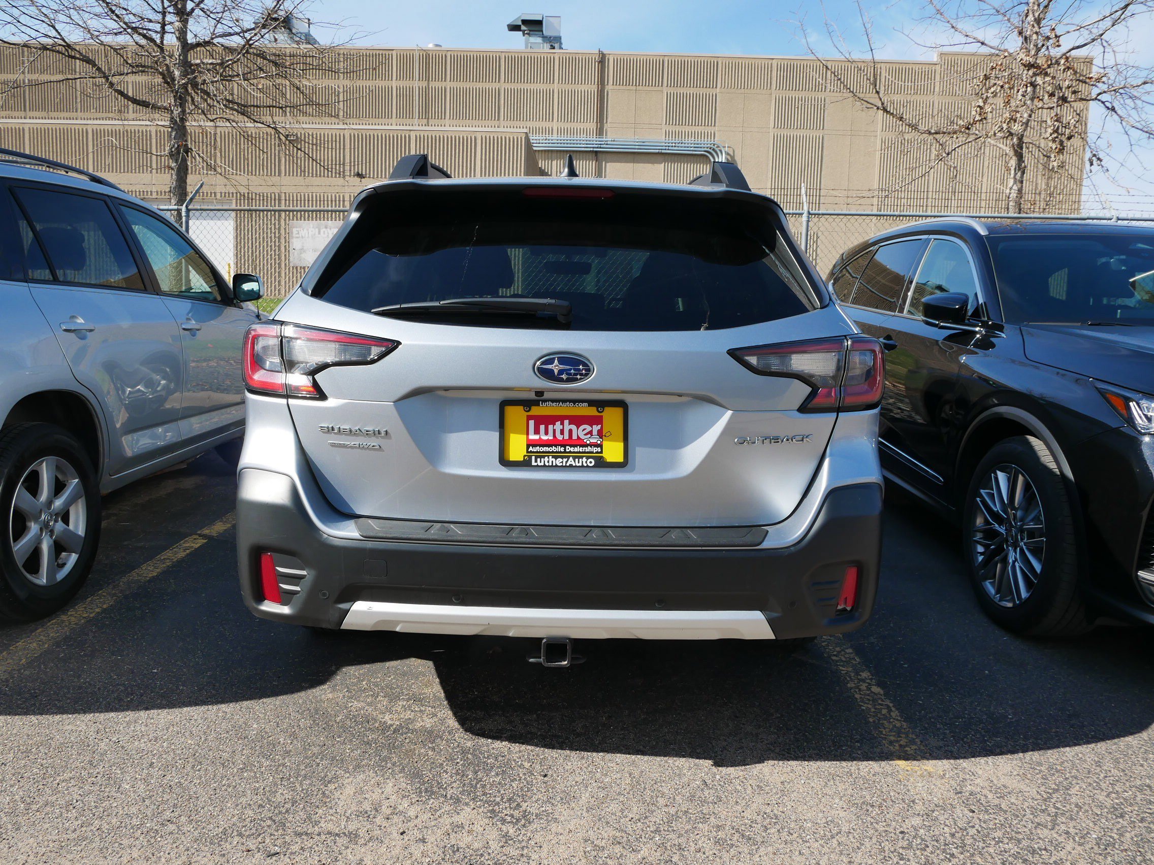 Used 2020 Subaru Outback Limited w/ Popular Package #2 image 4