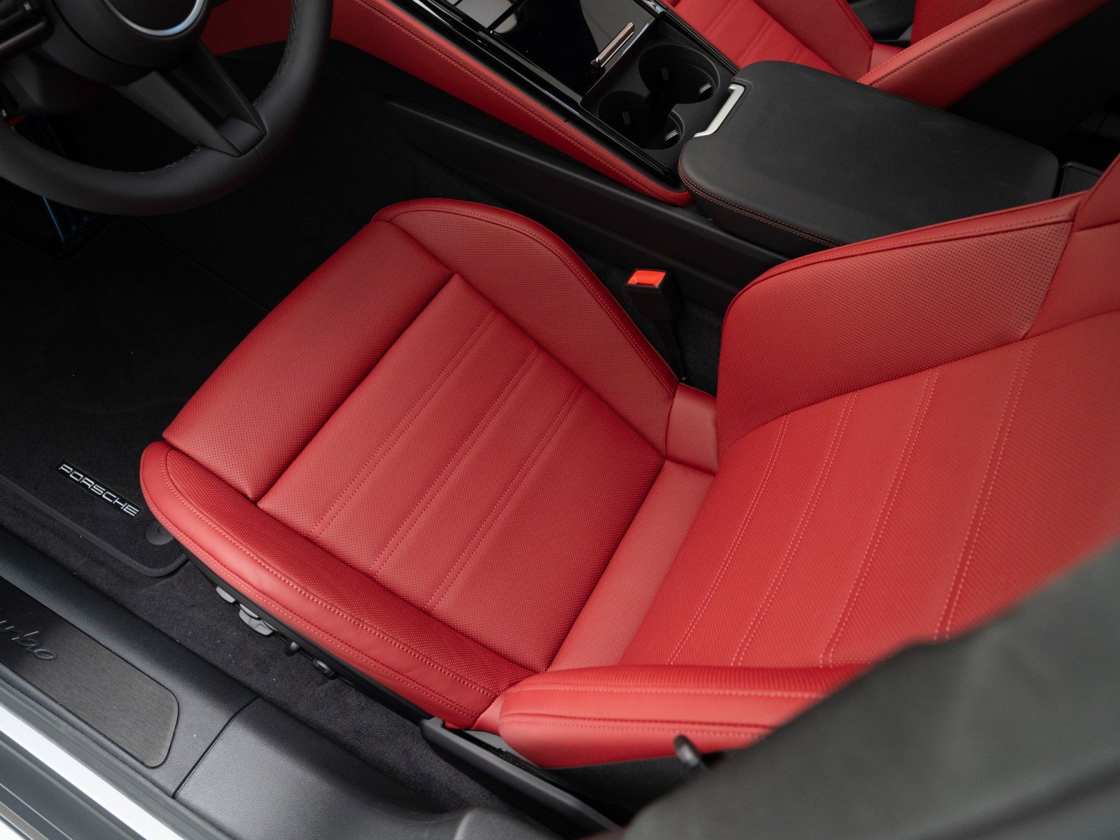 New 2026 Porsche Panamera Turbo image 17