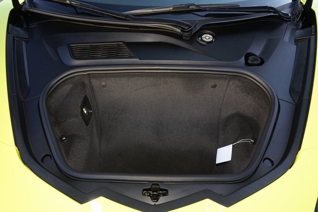 Used 2023 Chevrolet Corvette Z06 w/ Z07 Performance Package image 30