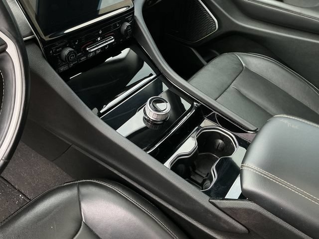 Used 2021 Jeep Grand Cherokee L Limited RWD image 19