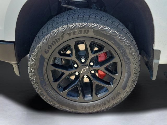 Used 2026 Chevrolet Silverado 1500 W/T w/ WT Value Package RWD image 8