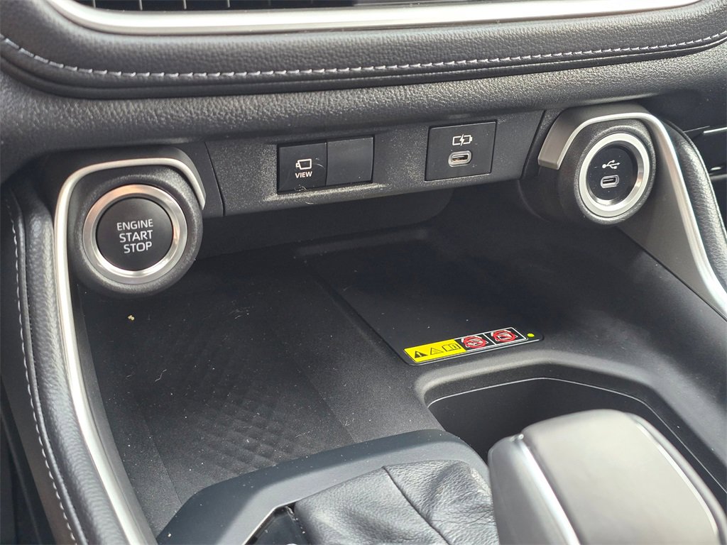 Used 2025 Toyota Grand Highlander AWD image 21