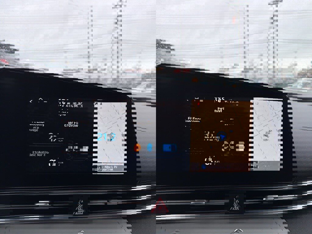 Certified 2022 Hyundai Elantra Limited image 23