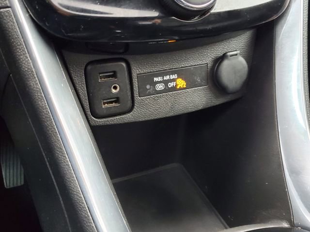 Used 2020 Chevrolet Trax Premier image 35