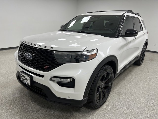 Used 2020 Ford Explorer ST w/ ST Street Pack image 4
