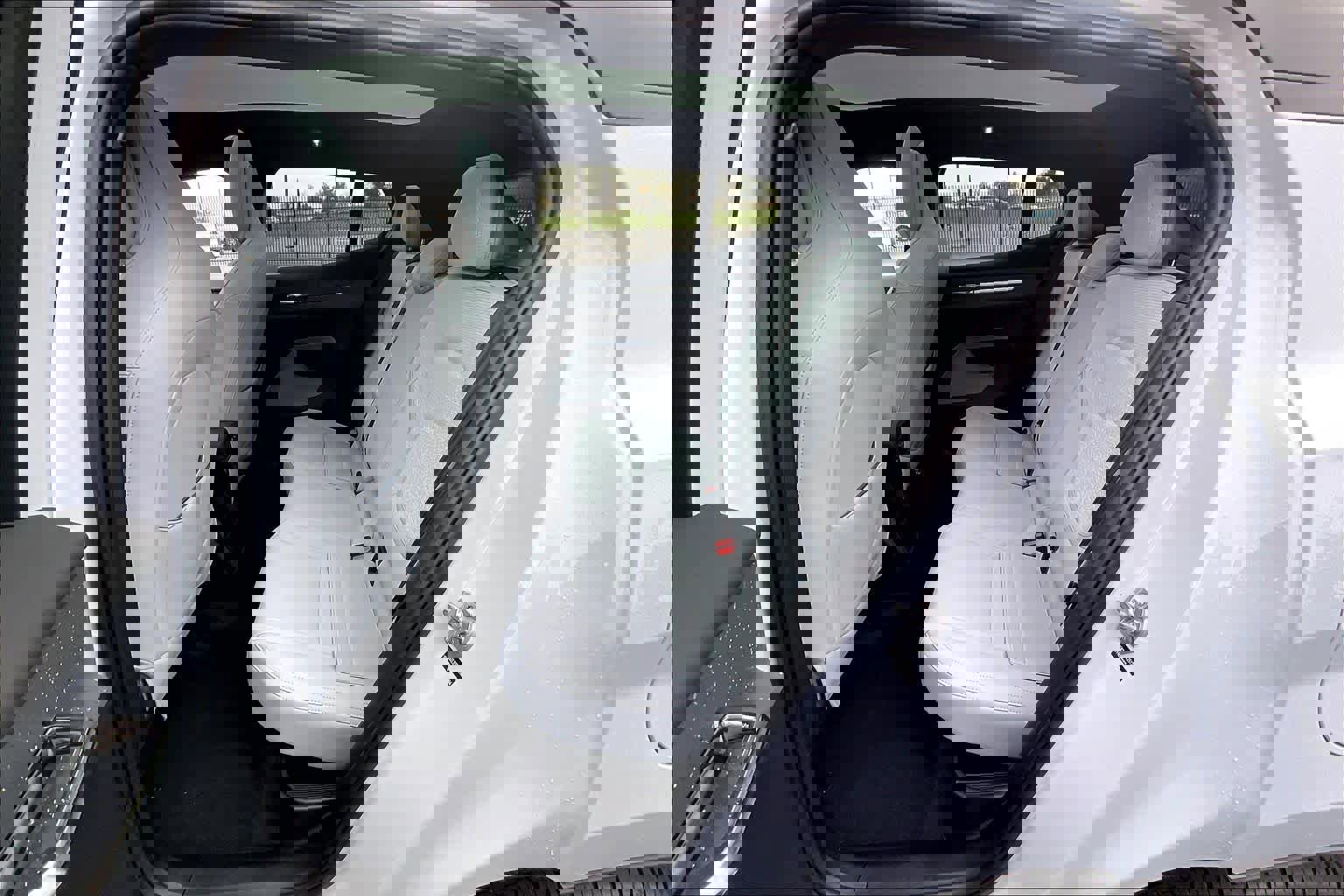 New 2026 Volvo EX30 Ultra image 12