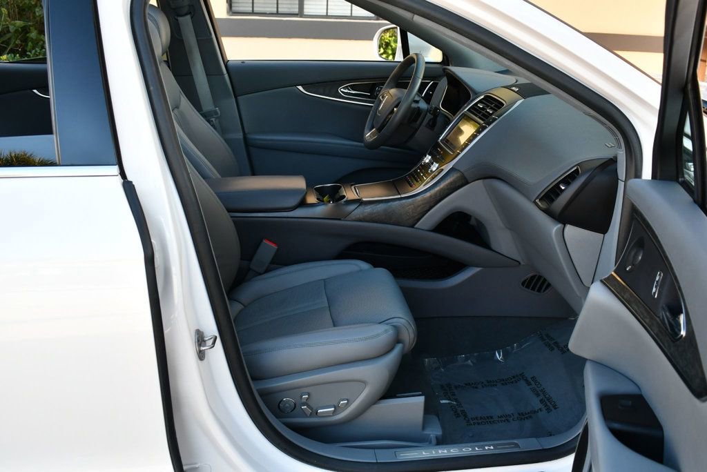 Used 2019 Lincoln Nautilus Reserve image 49