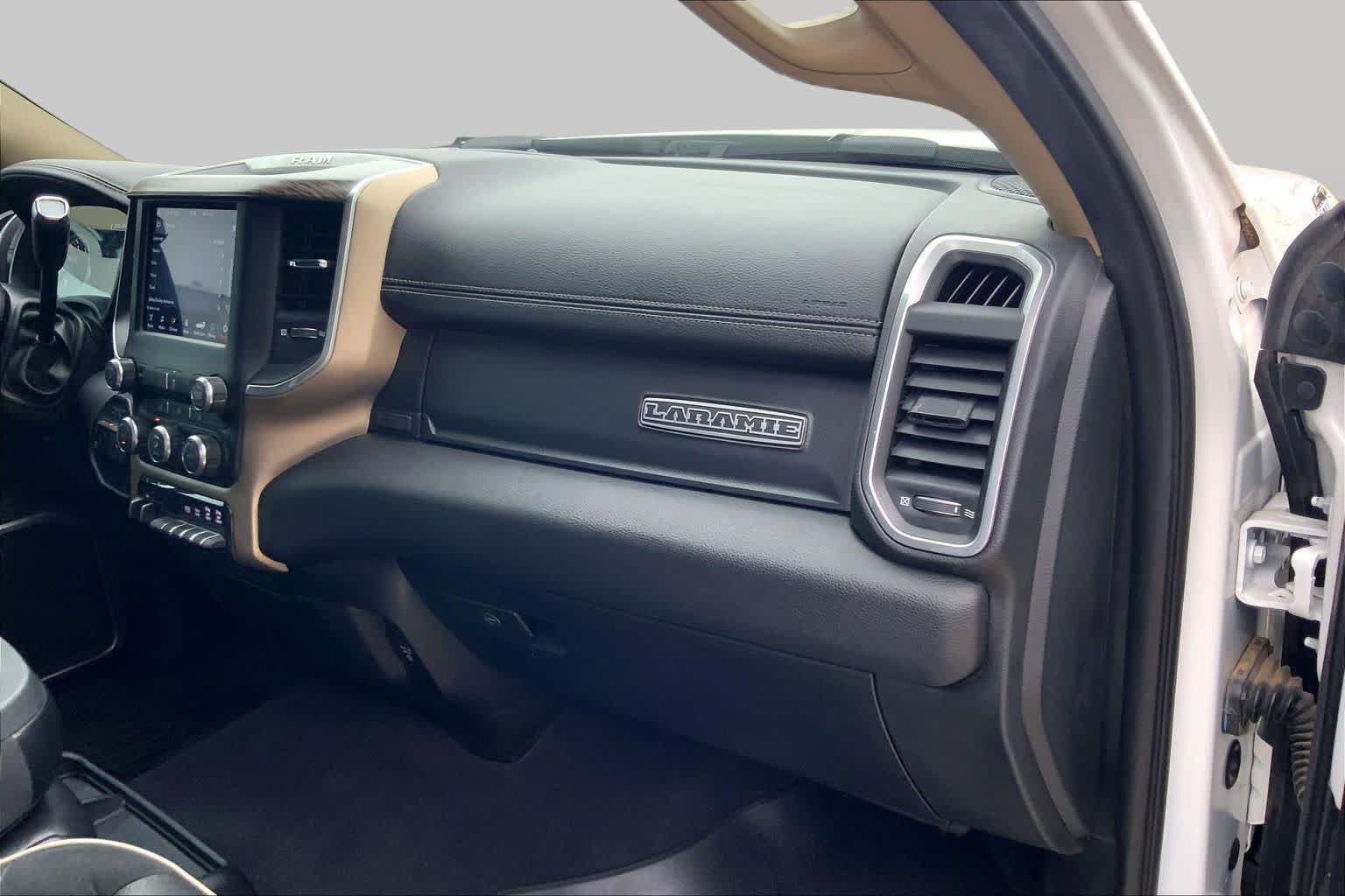 Used 2020 RAM 2500 Laramie AWD/4WD image 18