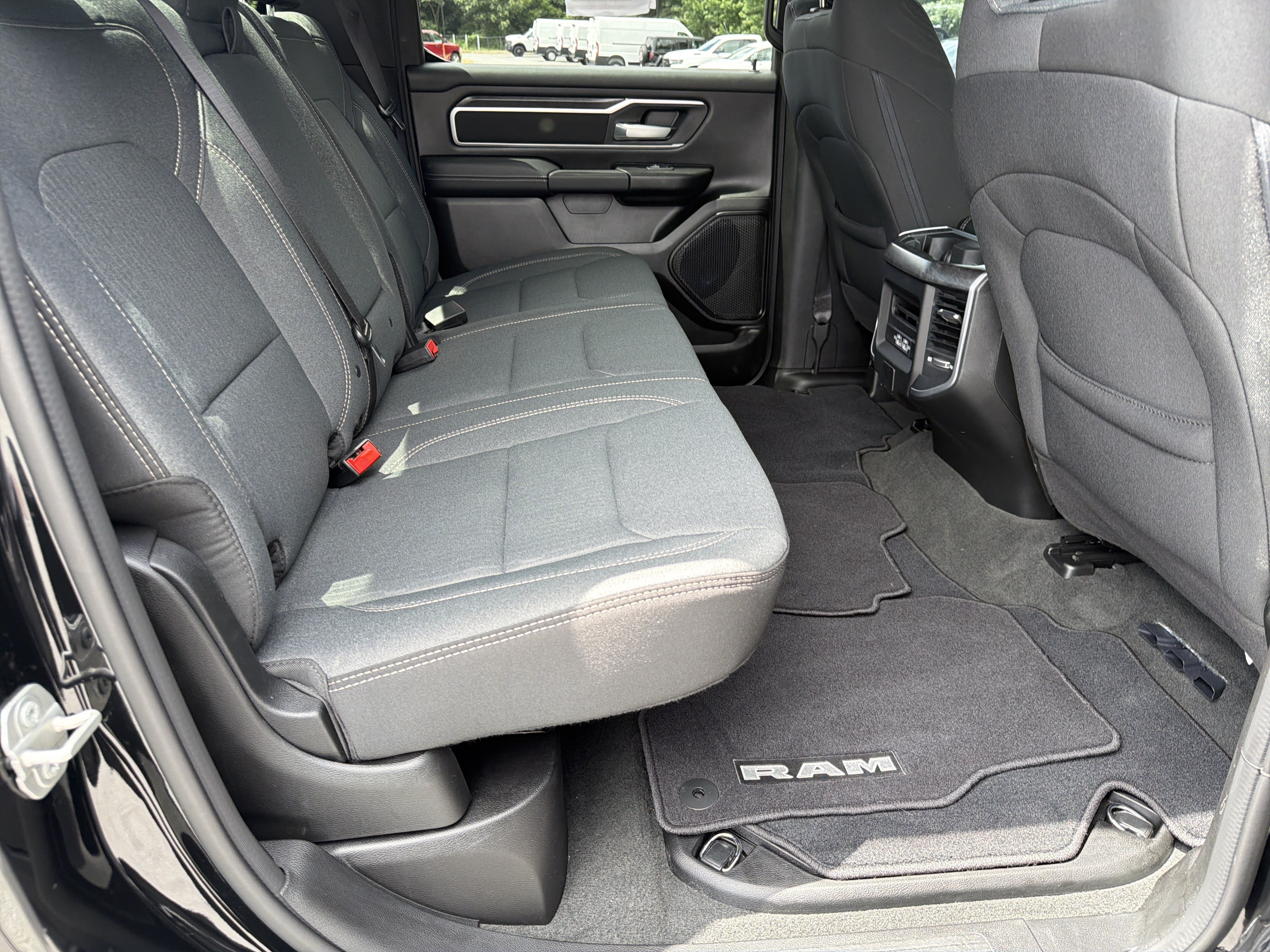 Used 2023 RAM 1500 Big Horn AWD/4WD image 18