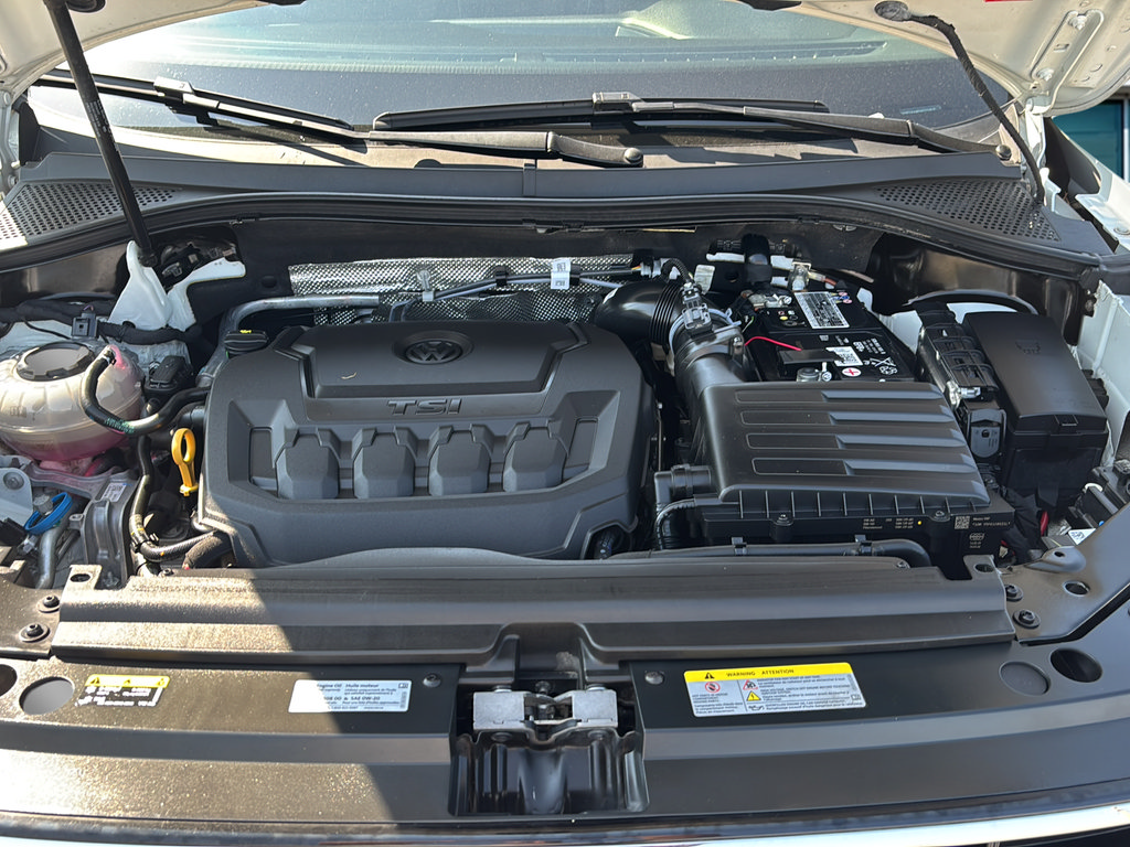 Certified 2023 Volkswagen Tiguan SE FWD image 25