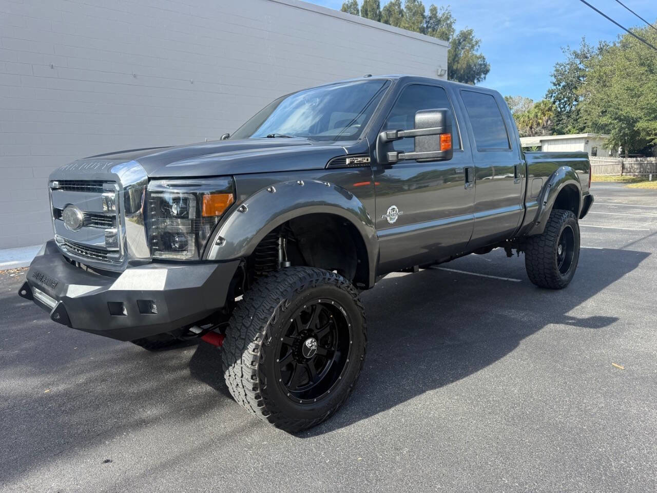Used 2016 Ford F250 Lariat w/ Lariat Ultimate Package image 1