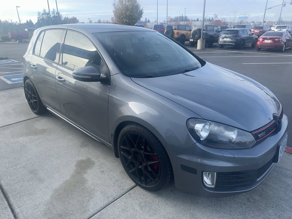 Used 2012 Volkswagen Golf 4-Door image 6