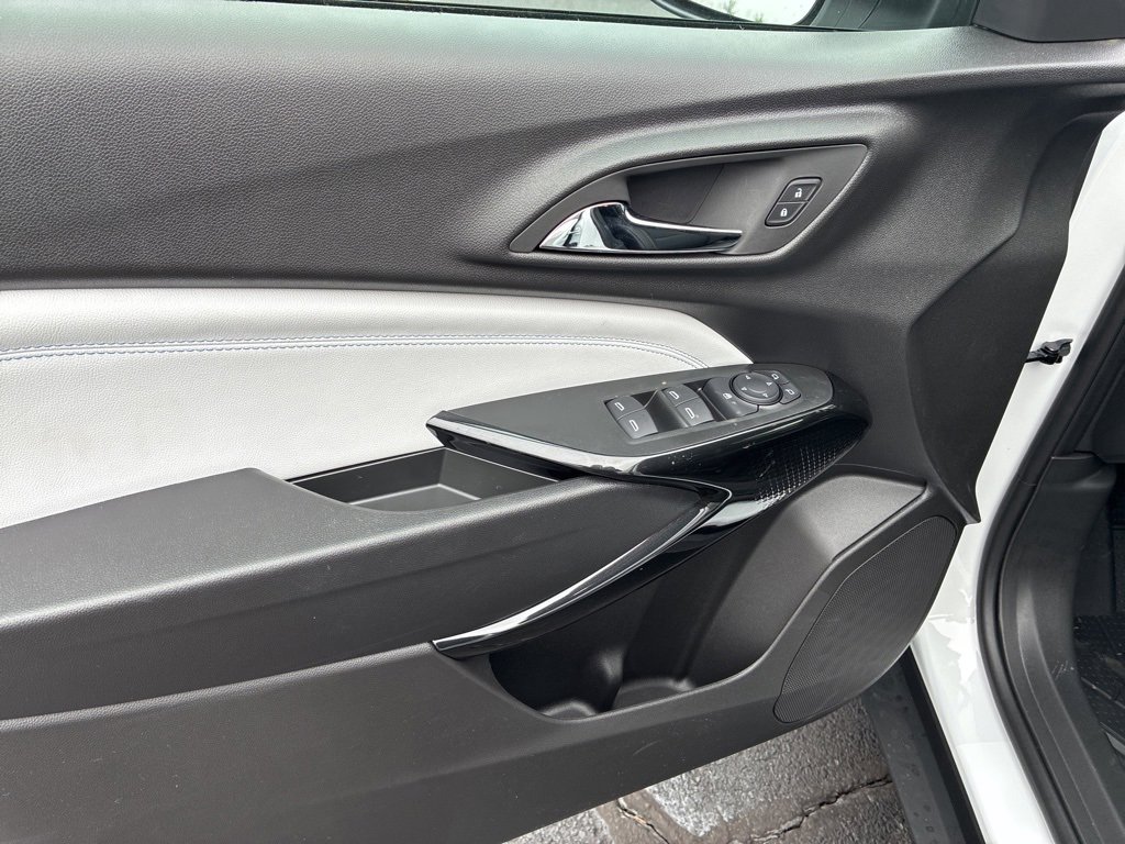 New 2026 Chevrolet Trax LT w/ Driver Confidence Package image 9