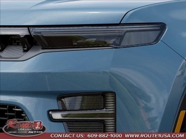 New 2026 Jeep Grand Wagoneer L Limited AWD/4WD image 11