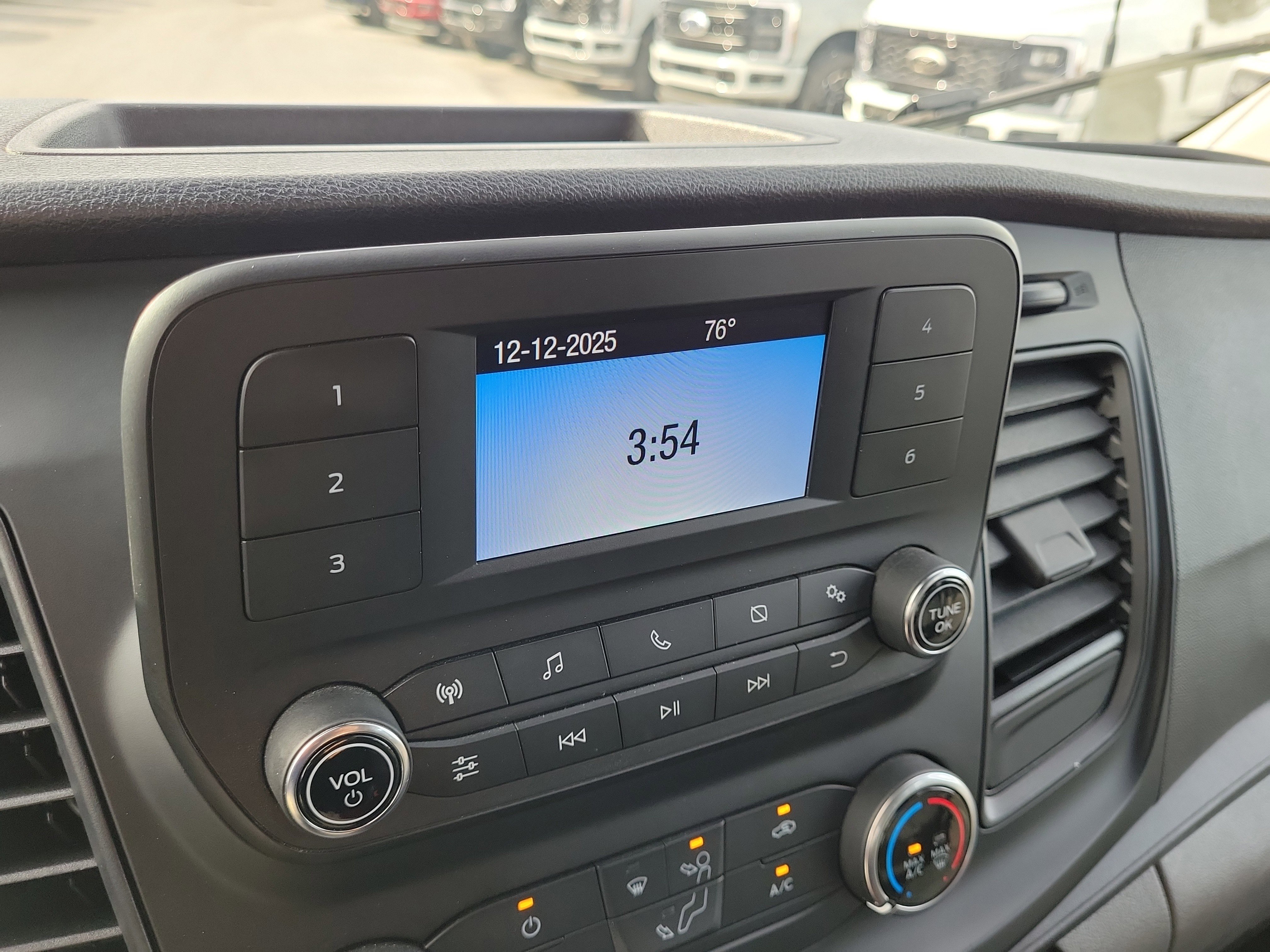 Used 2024 Ford Transit 250 Low Roof w/ Exterior Upgrade Package image 20