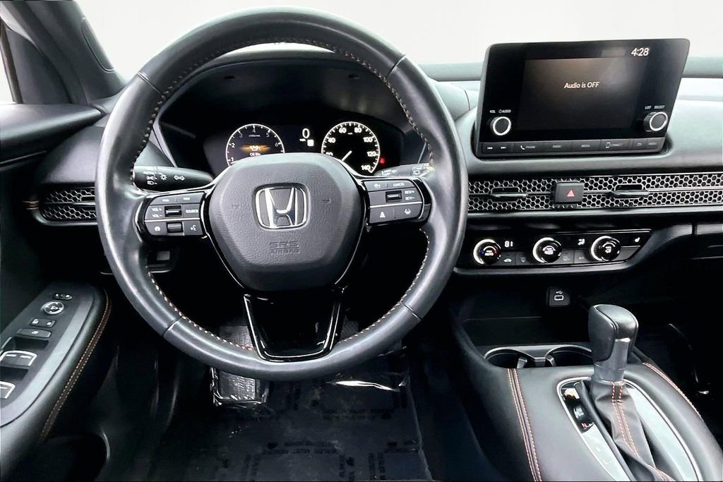 Used 2023 Honda HR-V Sport image 9