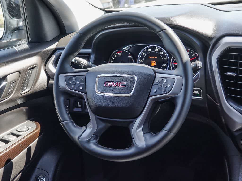 Used 2023 GMC Acadia AT4 w/ Technology Package image 14