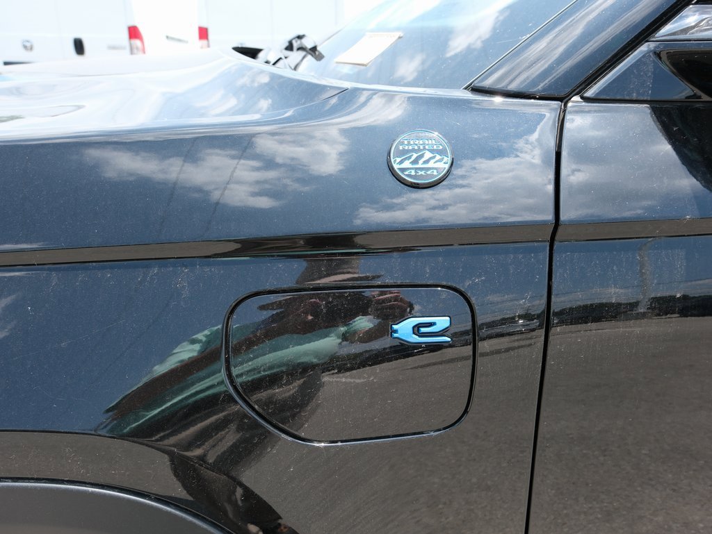 Used 2024 Jeep Grand Cherokee Trailhawk w/ Luxury Tech Group III image 15